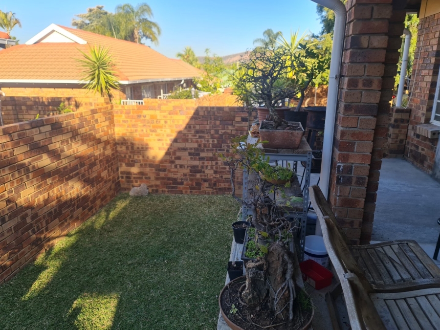 3 Bedroom Property for Sale in Geelhoutpark North West